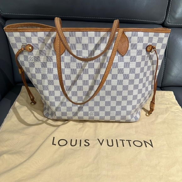 Louis Vuitton Neverfull Mm - Picture 11 of 11